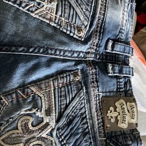 Blue jeans rock revival